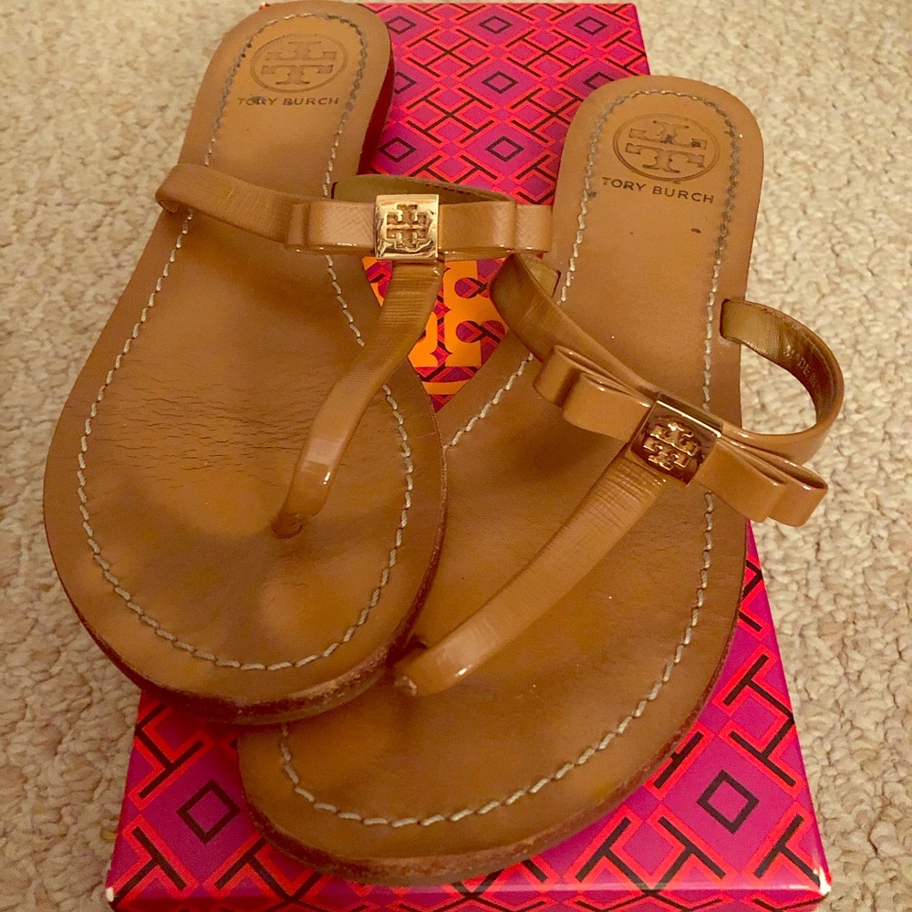 Tory Burch Brown Sandals with Gold Bow - Size 8